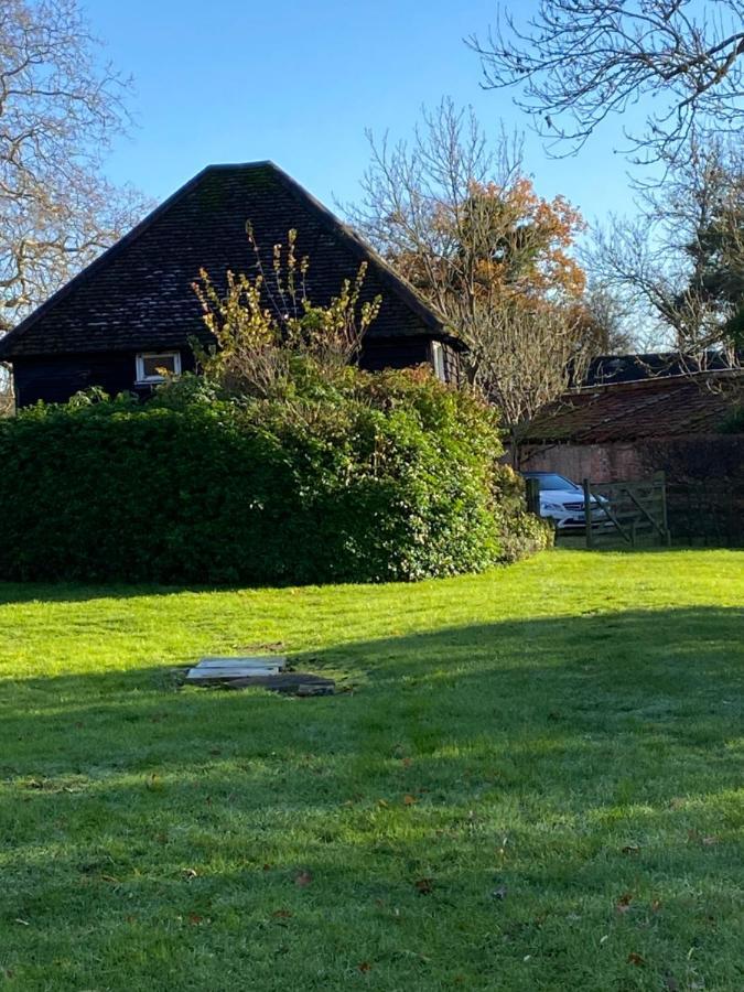 Retreats At Stansted Manor Villa Hallingbury Exterior photo